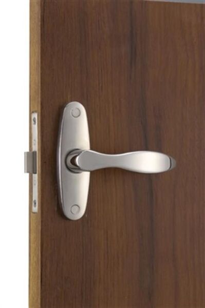 Kapı kilidi seti. Klasik